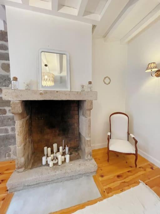 Logis Du Chandelier Le Puy-en-Velay Exterior photo